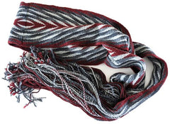 Cours de fléché (tissage aux doigts)